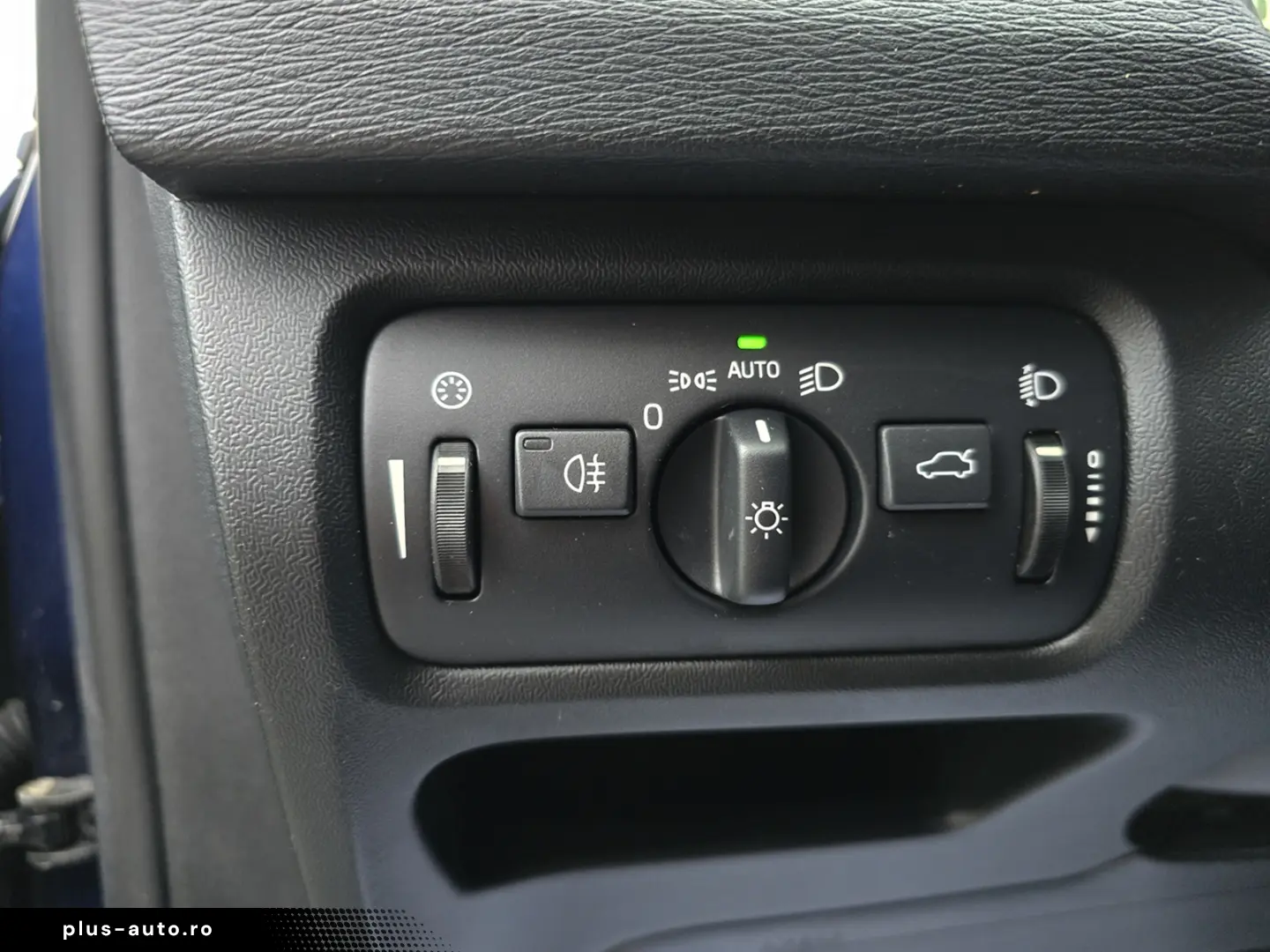 Volvo V40 Cross Country 2.0 D3 Ocean Race