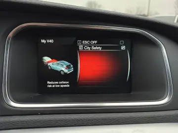 Volvo V40 Cross Country 2.0 D3 Ocean Race