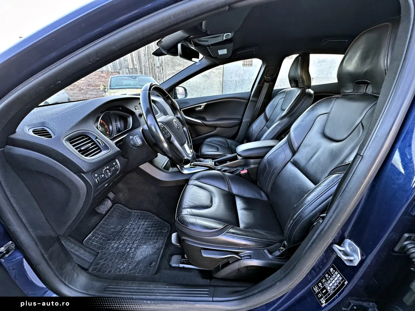 Volvo V40 Cross Country 2.0 D3 Ocean Race