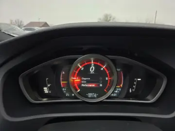 Volvo V40 Cross Country 2.0 D3 Ocean Race