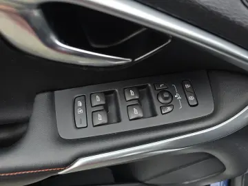 Volvo V40 Cross Country 2.0 D3 Ocean Race