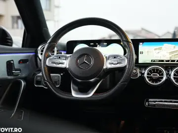 Mercedes-Benz A 250 e 8G-DCT AMG Line
