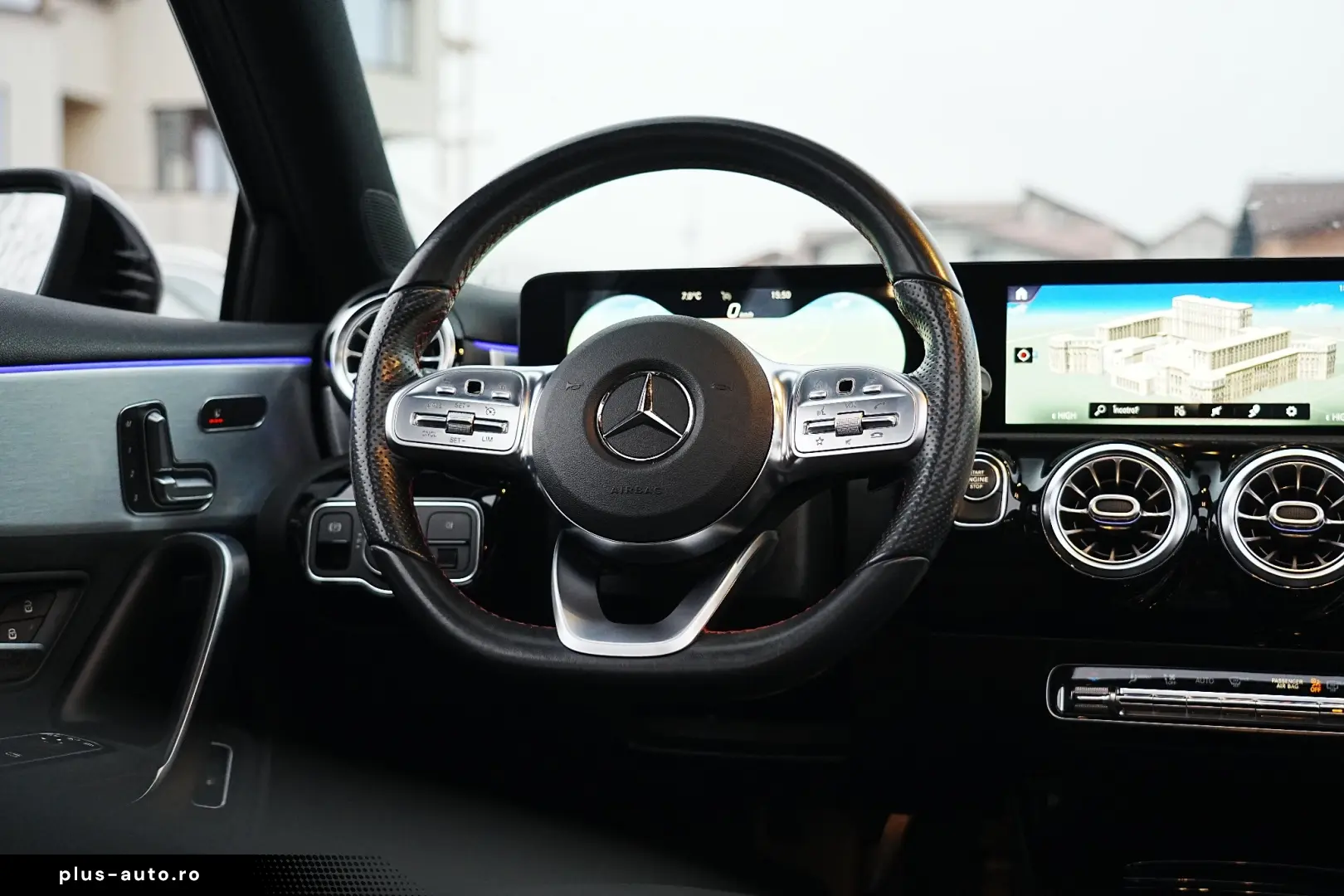 Mercedes-Benz A 250 e 8G-DCT AMG Line