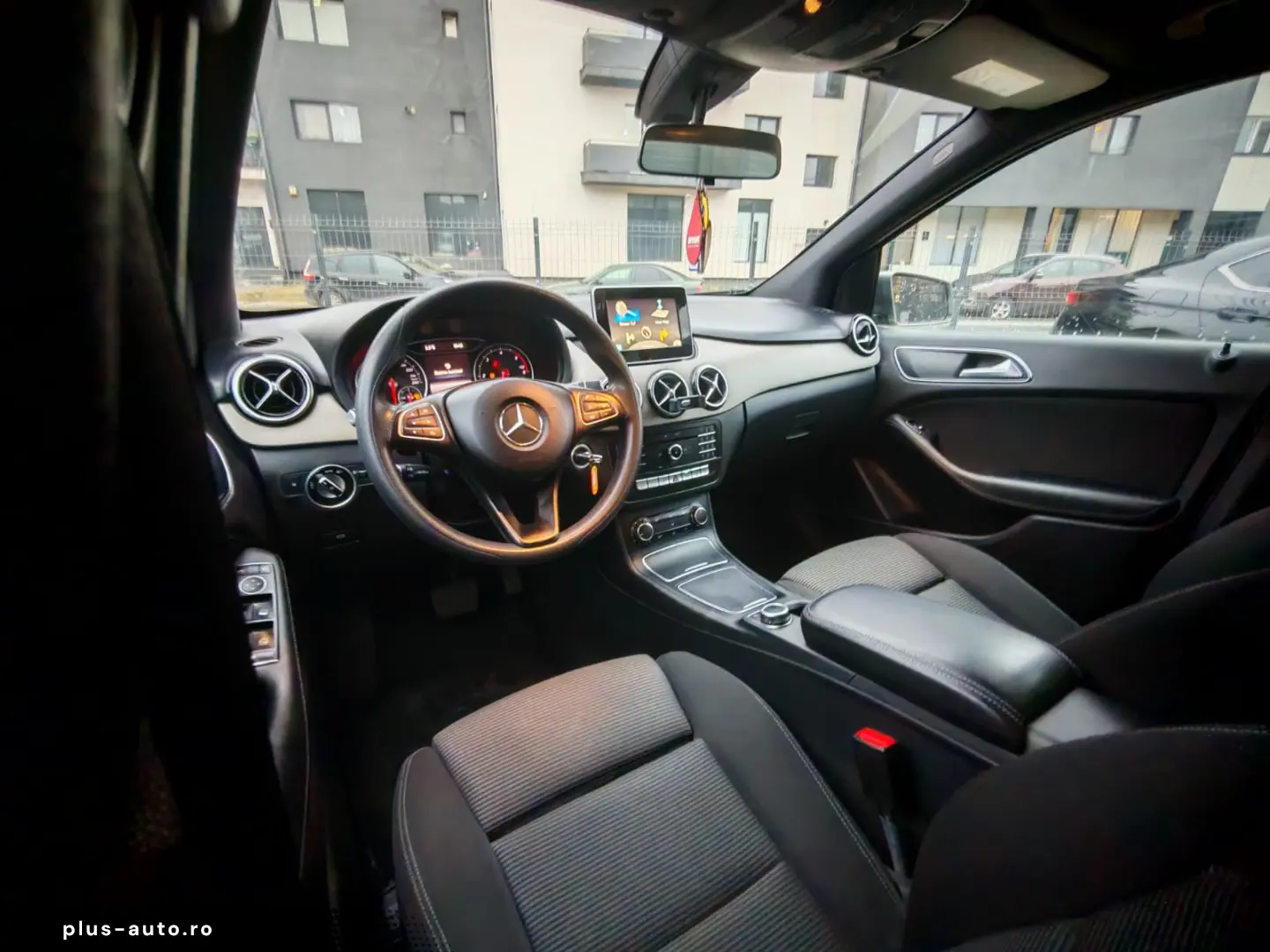 Mercedes-Benz B200 CDI Automatic