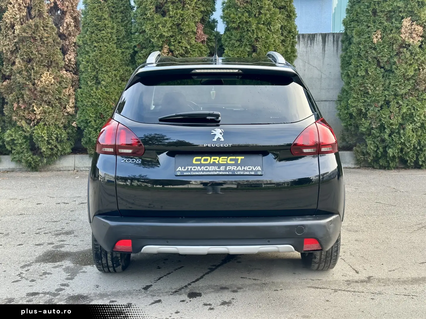 Peugeot 2008  50.000 km  navigatie  garantie  rate