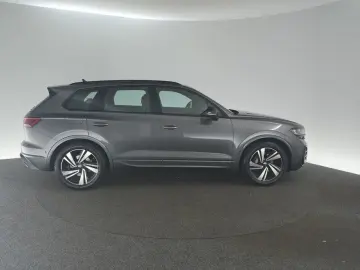 VW Touareg 3.0 TDI 4M Automatik R-Line ACC AHK Navi