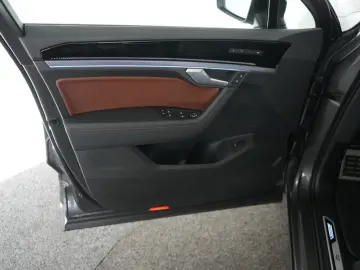 VW Touareg 3.0 TDI 4M Automatik R-Line ACC AHK Navi