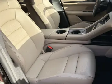 PORSCHE Taycan 4 Cross Turismo INNODRIVE PANORAMA LED-MA