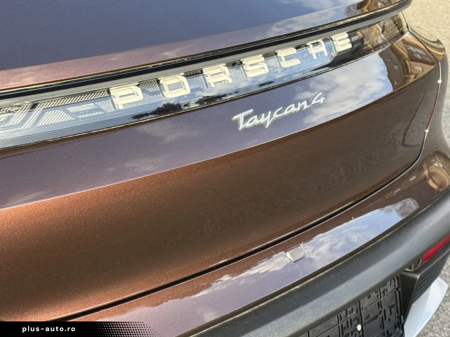 PORSCHE Taycan 4 Cross Turismo INNODRIVE PANORAMA LED-MA