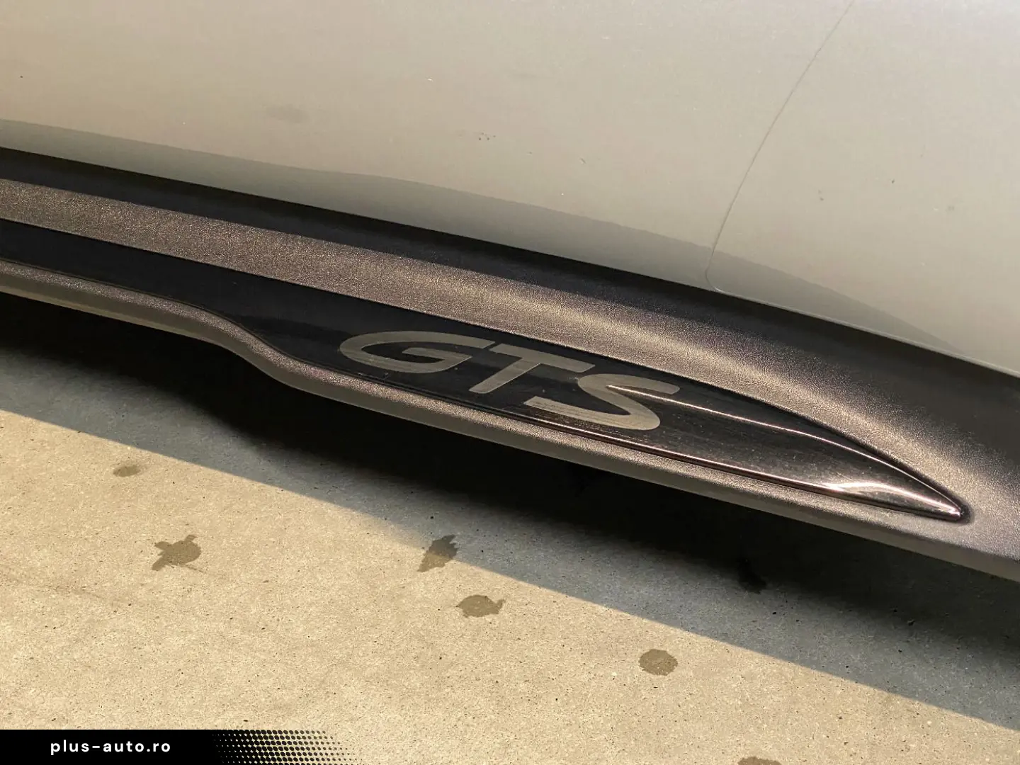 PORSCHE Taycan GTS   PDCC Sport   BOSE   Surround View