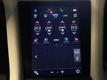 PORSCHE Taycan GTS   PDCC Sport   BOSE   Surround View