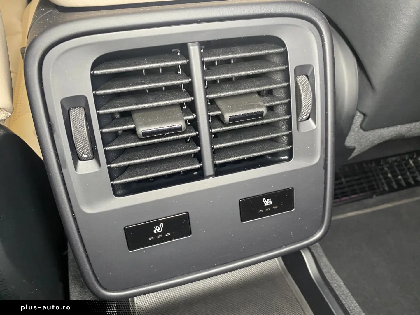 PORSCHE Taycan GTS   PDCC Sport   BOSE   Surround View