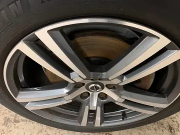 VOLVO XC60 B4 AWD Inscription 20 DAB 4xSiHz StandHz