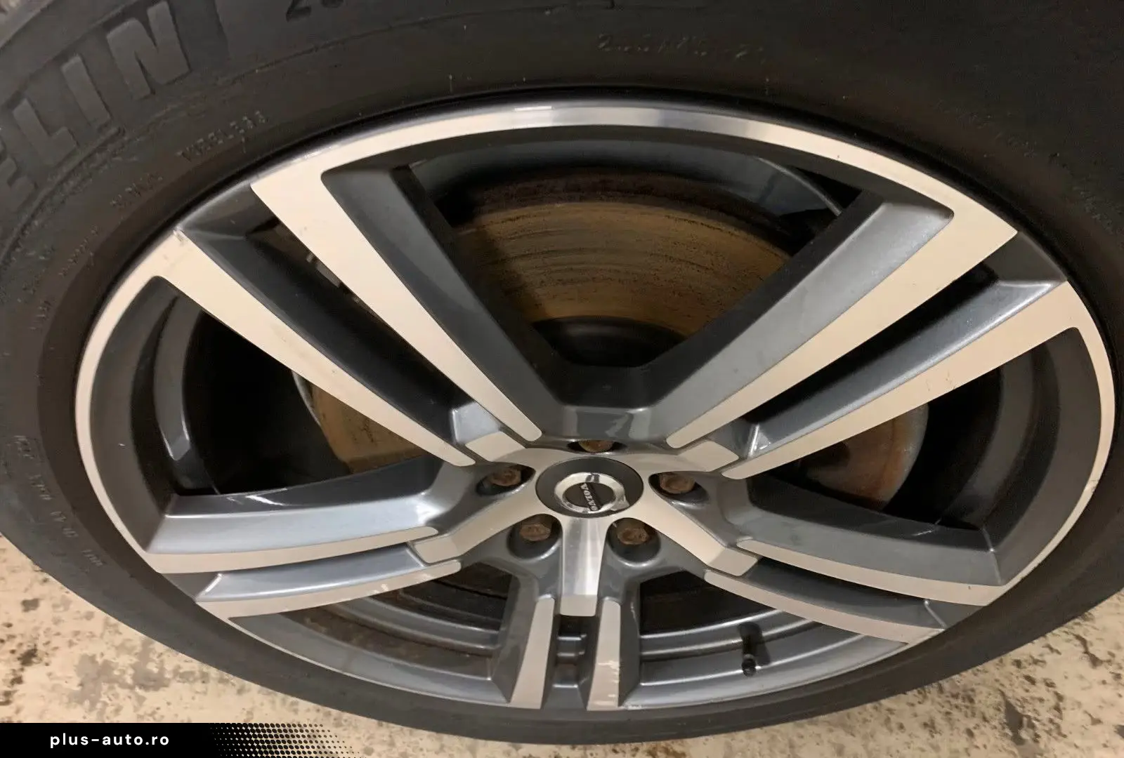 VOLVO XC60 B4 AWD Inscription 20 DAB 4xSiHz StandHz