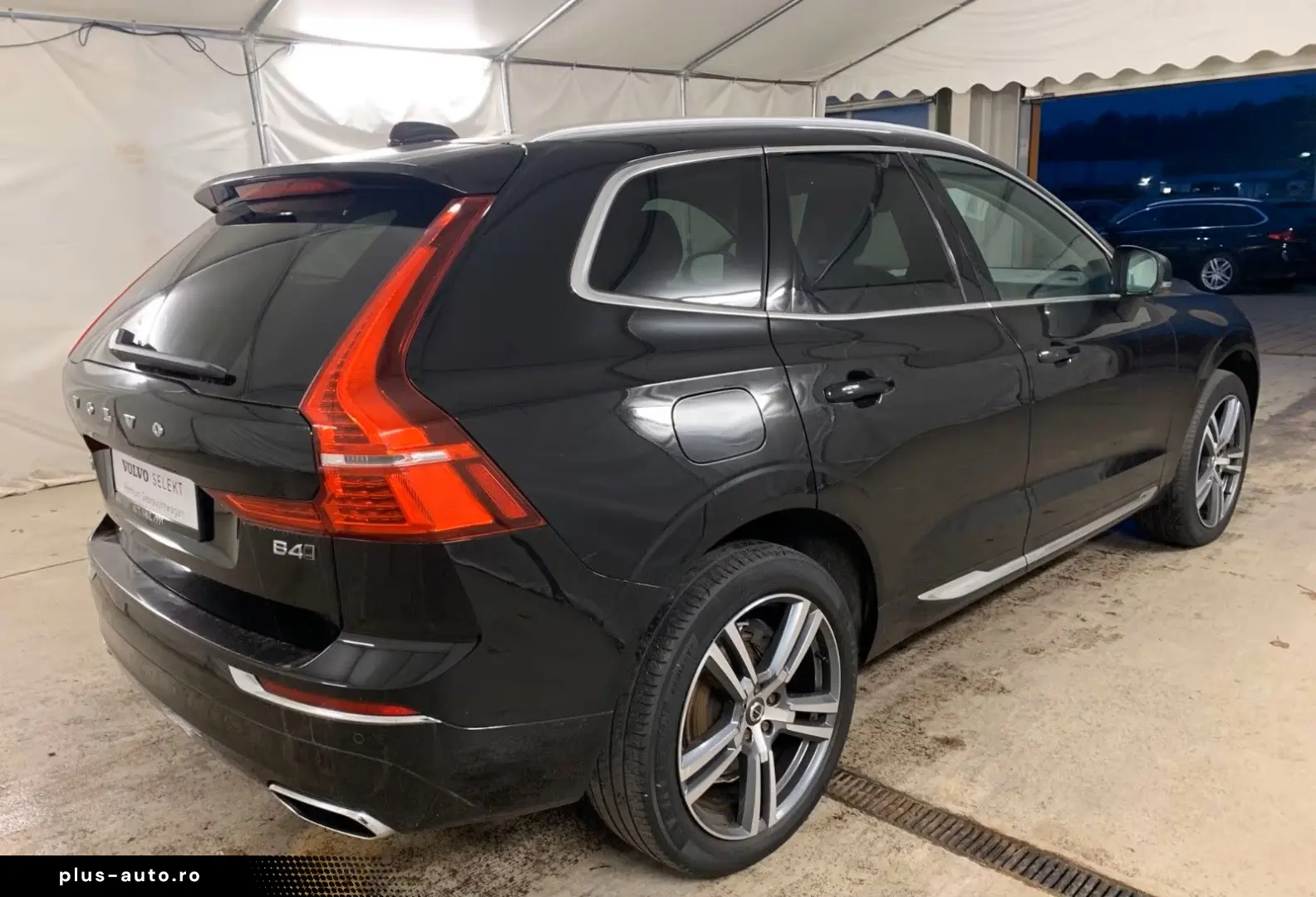 VOLVO XC60 B4 AWD Inscription 20 DAB 4xSiHz StandHz