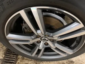 VOLVO XC60 B4 AWD Inscription 20 DAB 4xSiHz StandHz