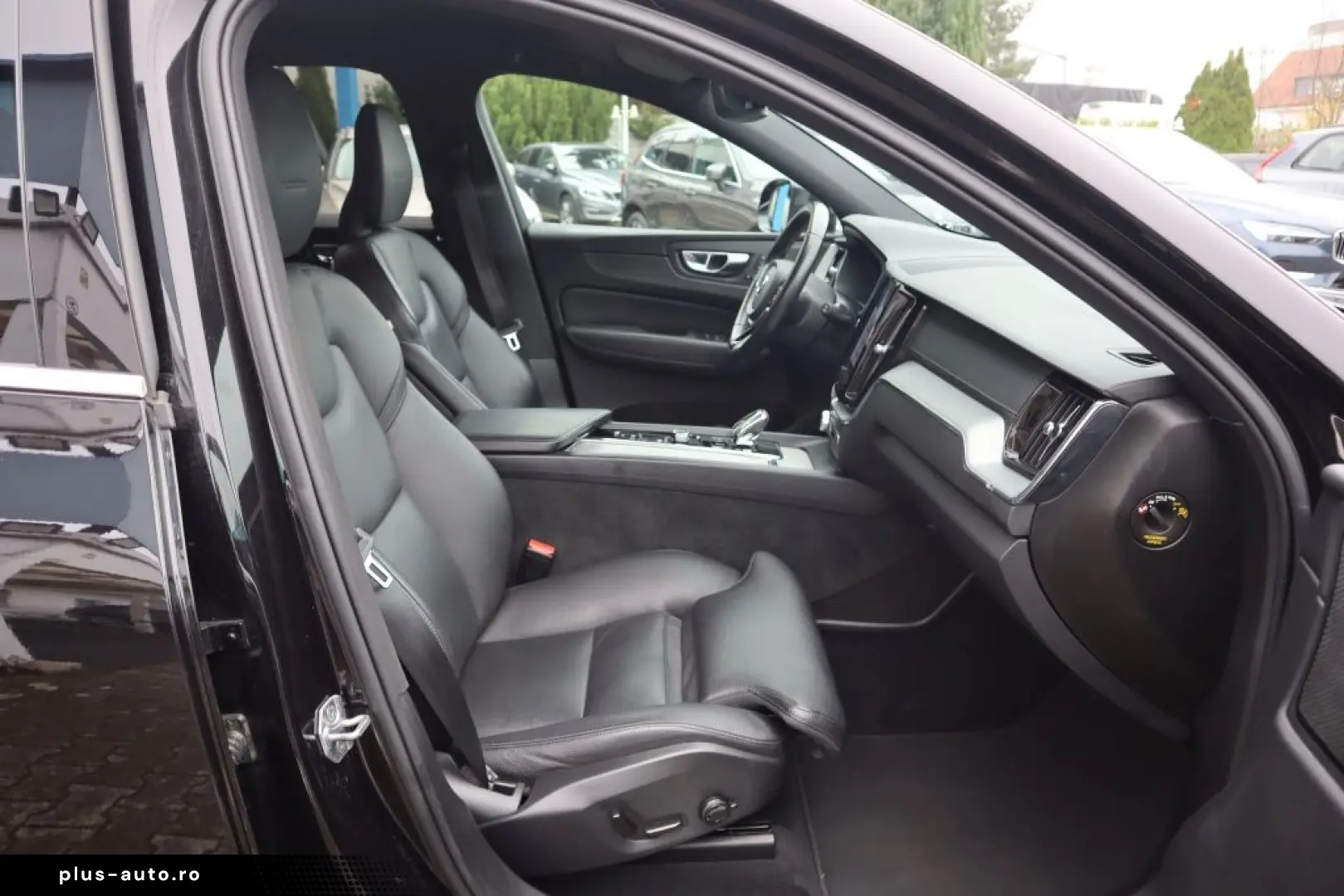 VOLVO XC60 B5 D AWD Geartronic Inscription AHK NAVI