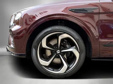 BENTLEY Bentayga V8 S Standheizung 1.Hand Service NEU