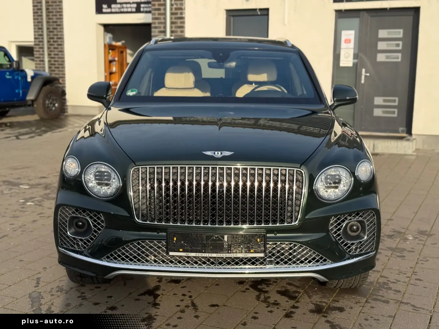 BENTLEY Bentayga V8 AZURE FIRST 1 EDITION FULL OPTION