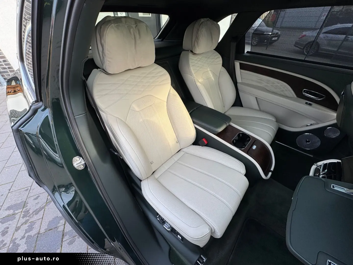 BENTLEY Bentayga V8 AZURE FIRST 1 EDITION FULL OPTION