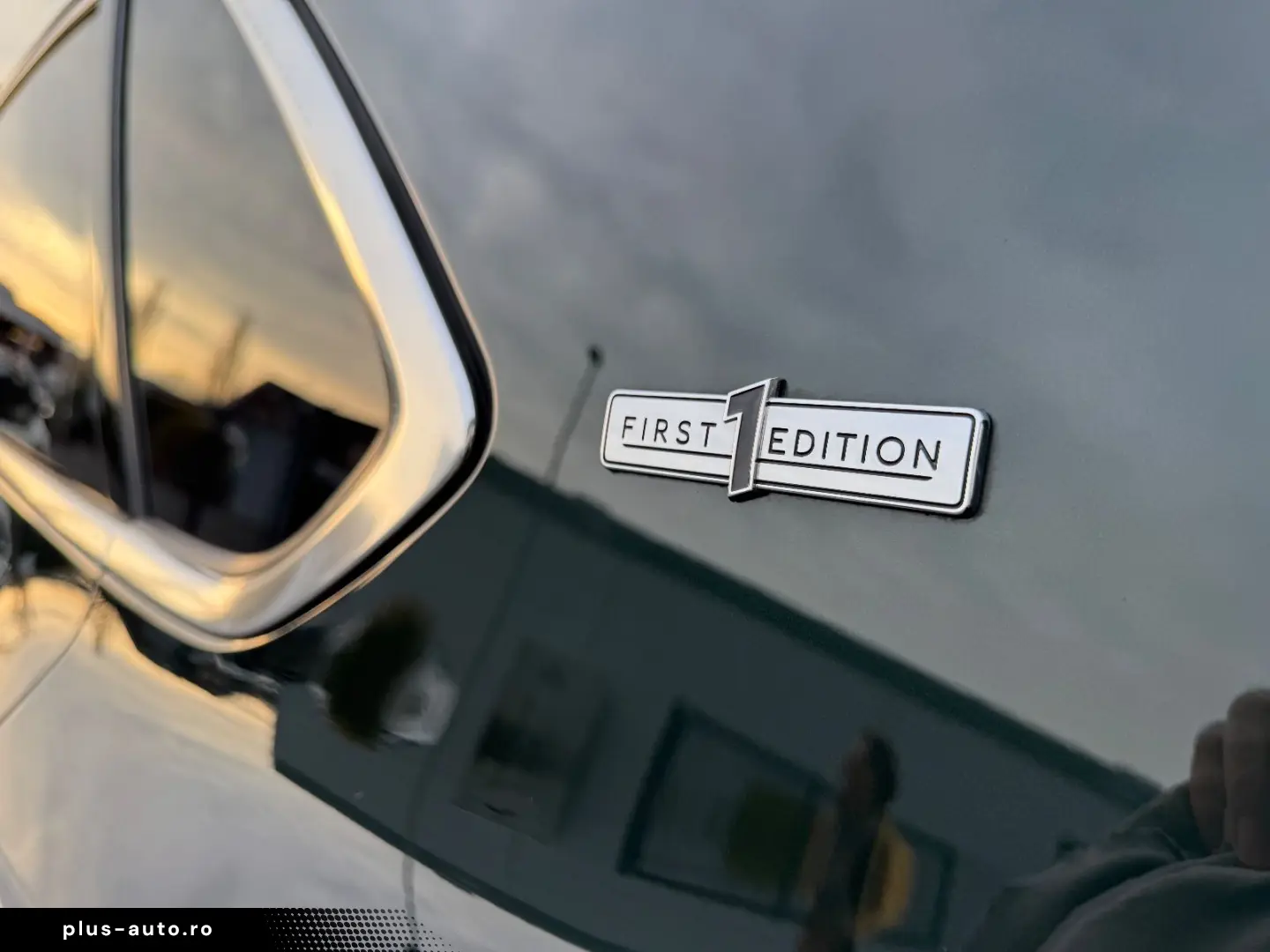 BENTLEY Bentayga V8 AZURE FIRST 1 EDITION FULL OPTION