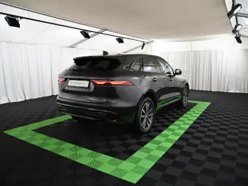 JAGUAR F-Pace D200 AWD R-Dynamic SE NAVI PANO ACC 20