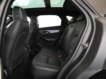 JAGUAR F-Pace D200 AWD R-Dynamic SE NAVI PANO ACC 20
