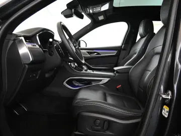 JAGUAR F-Pace D200 AWD R-Dynamic SE NAVI PANO ACC 20