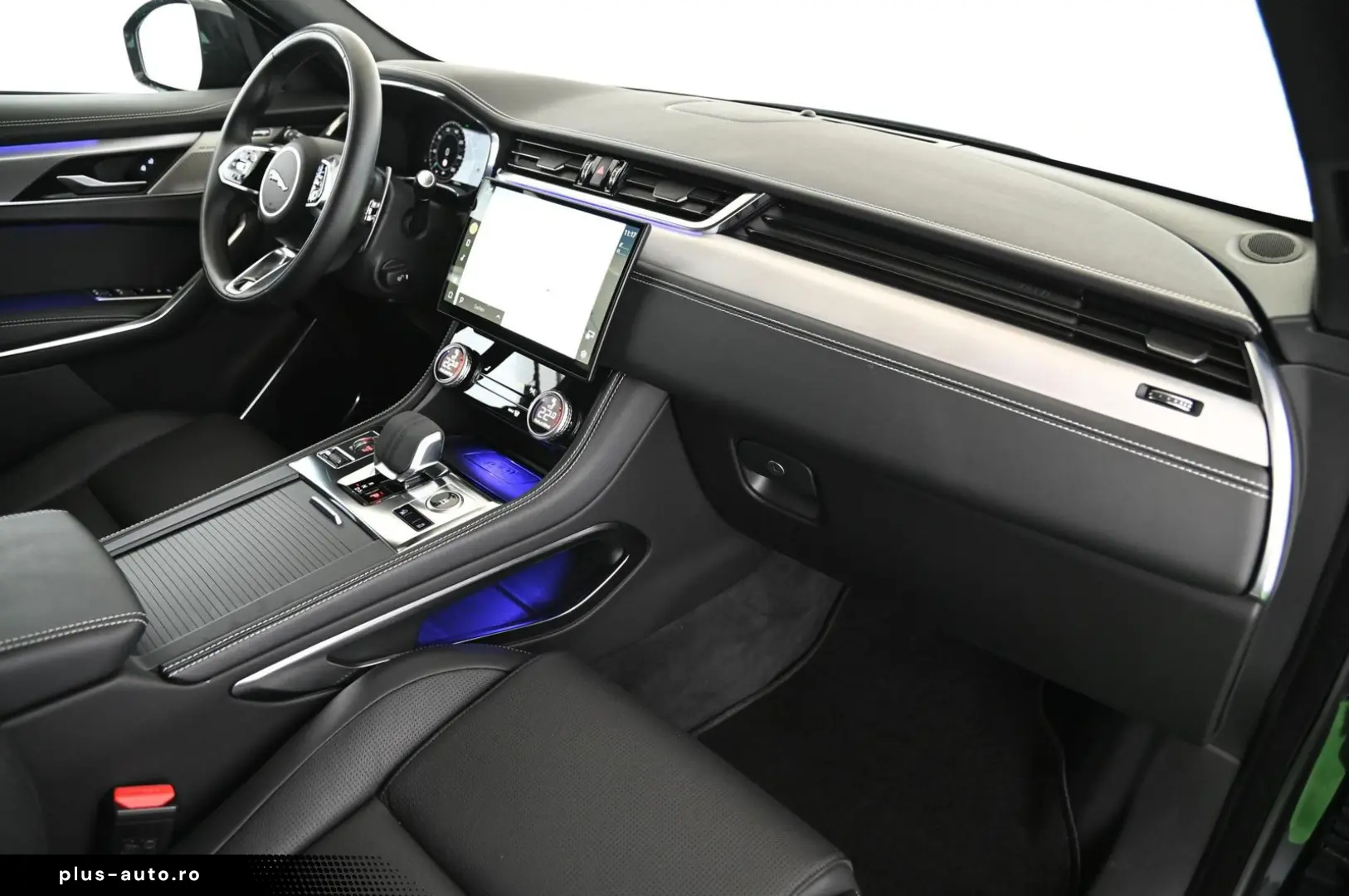 JAGUAR F-Pace D200 AWD R-Dynamic SE NAVI PANO ACC 20