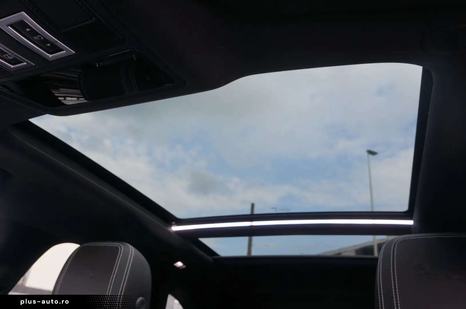 JAGUAR F-PACE P400e R-DynamicS AWD Plug-In Hybrid 21Zol