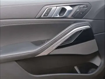 BMW X6 xDrive40d M Sport AHK Driv.Assist.Prof Laser