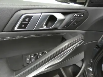 BMW X6 xDrive 30 d M Sportpaket Panorama Standheiz.