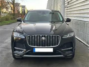 JAGUAR F-Pace P250 SE AWD