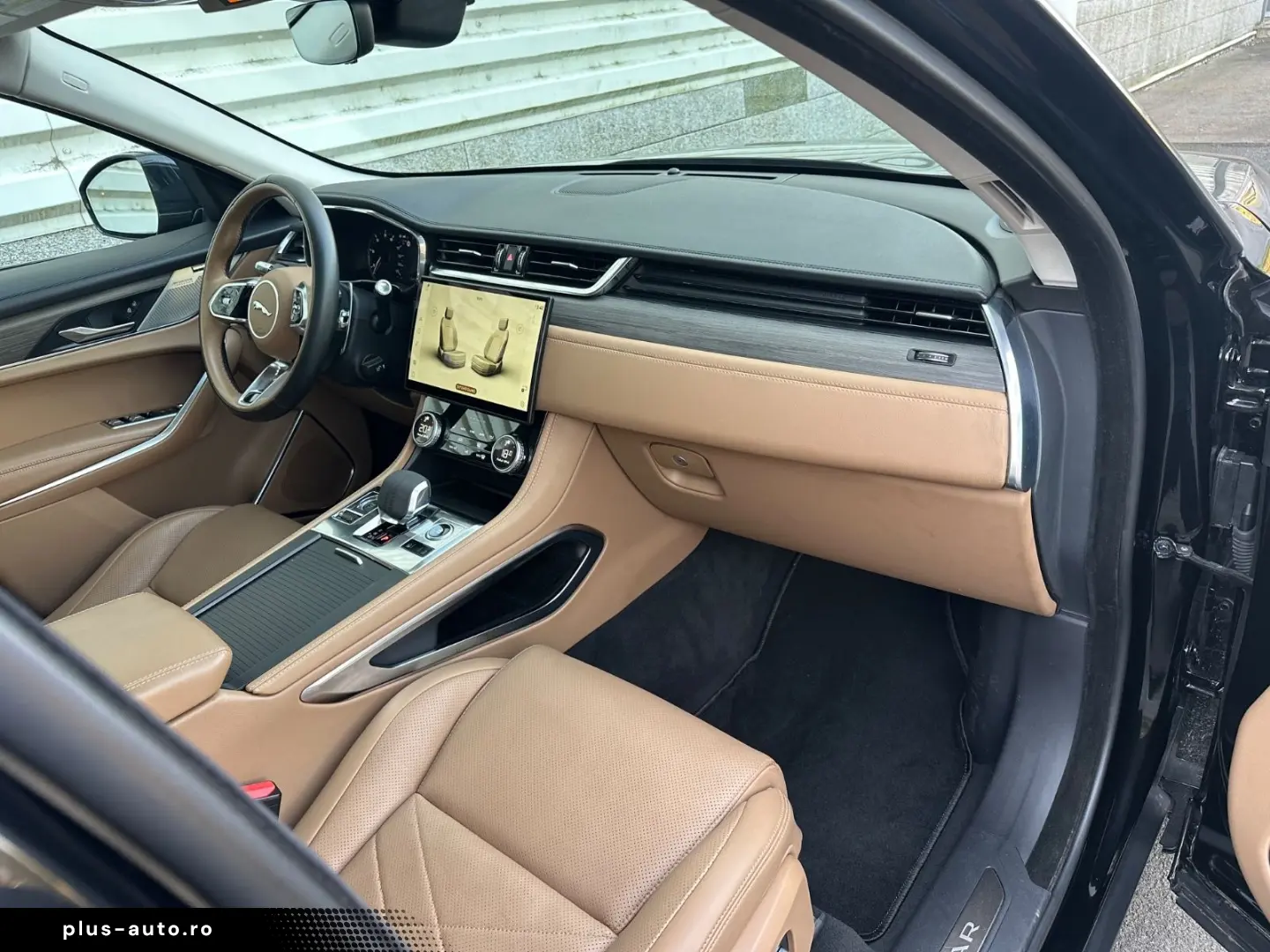 JAGUAR F-Pace P250 SE AWD