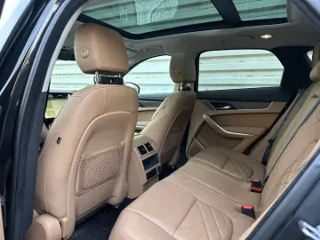 JAGUAR F-Pace P250 SE AWD