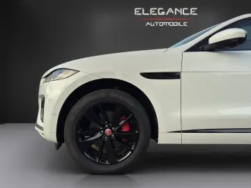JAGUAR F-Pace R-Dynamic SE AWD Black Pack Panorama ACC