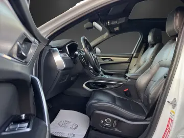 JAGUAR F-Pace R-Dynamic SE AWD Black Pack Panorama ACC