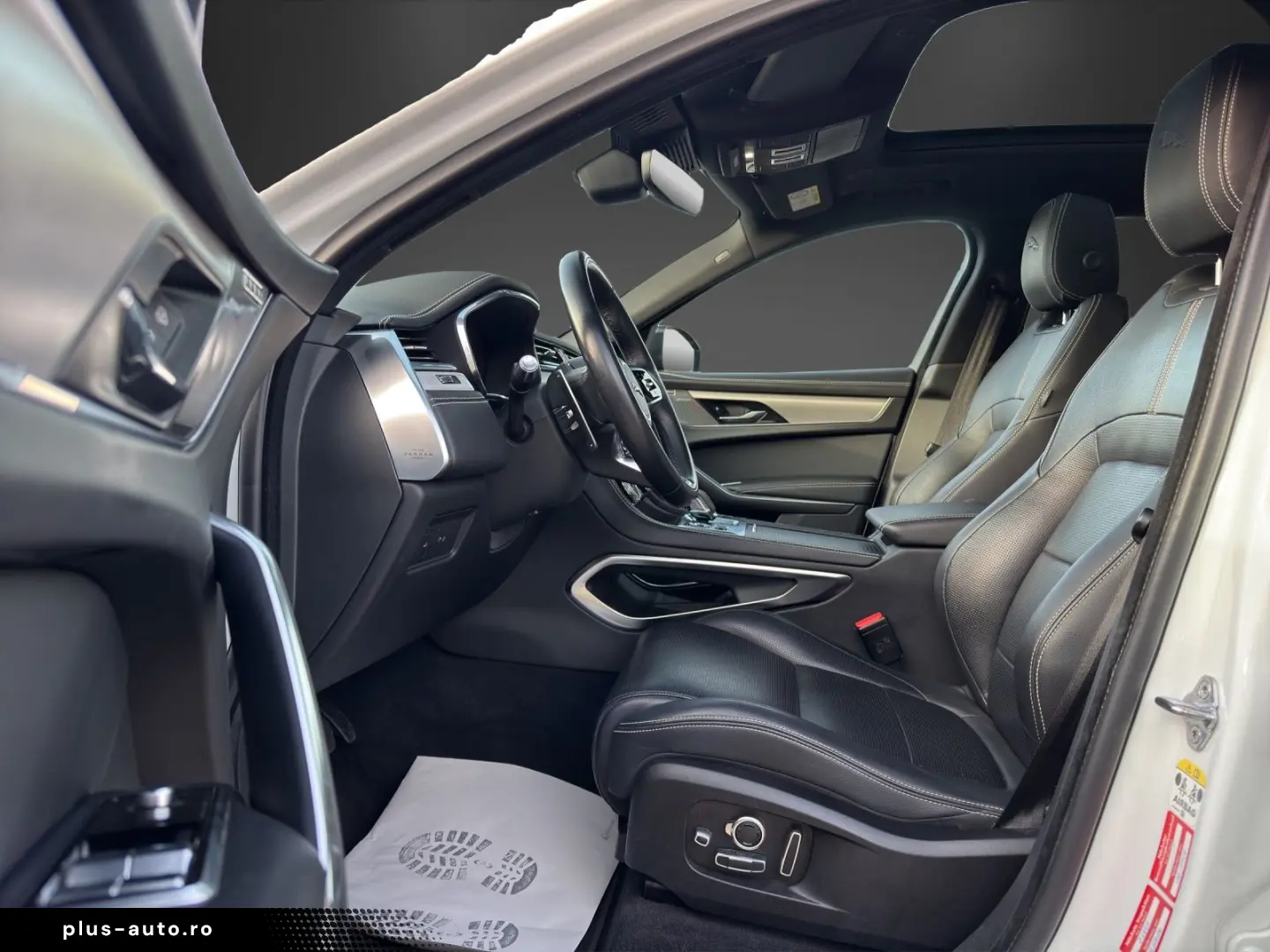 JAGUAR F-Pace R-Dynamic SE AWD Black Pack Panorama ACC