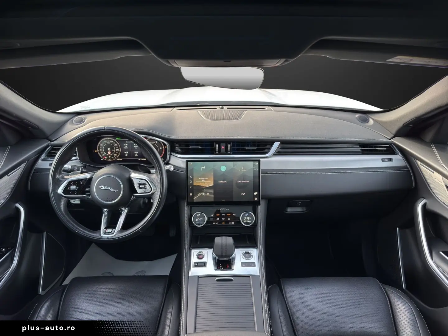 JAGUAR F-Pace R-Dynamic SE AWD Black Pack Panorama ACC