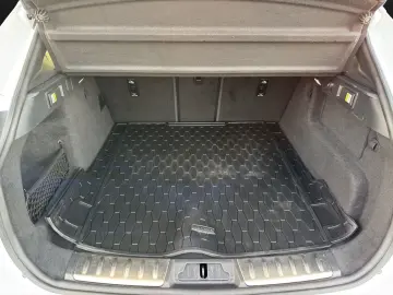 JAGUAR F-Pace R-Dynamic SE AWD Black Pack Panorama ACC