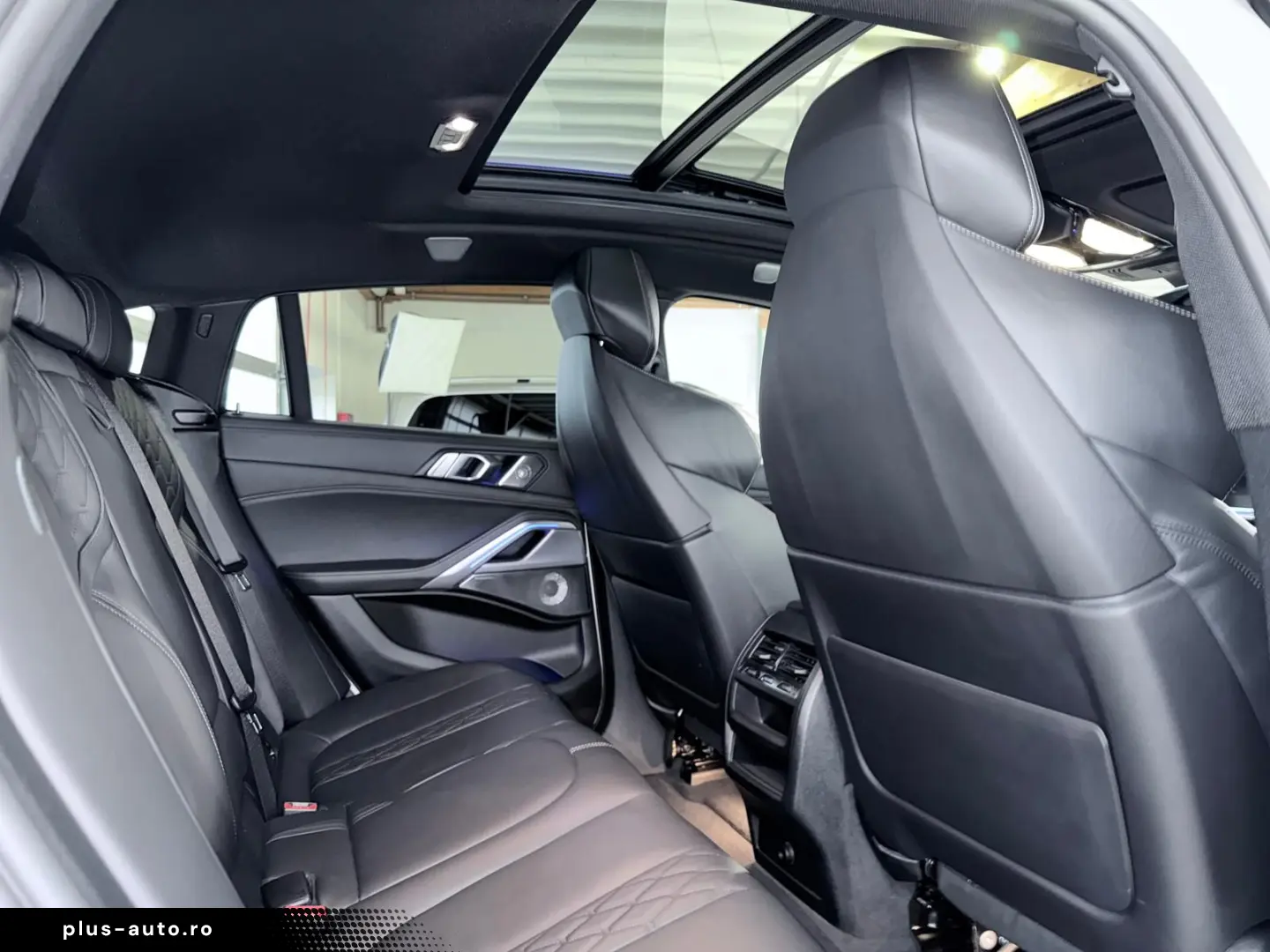 BMW X6 40d xDrive-M Sport Sky AHK 360 HUD B&W Iconic