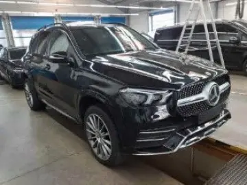 MERCEDES-BENZ GLE 400d 4M AMG Pano AIrM Burm 360