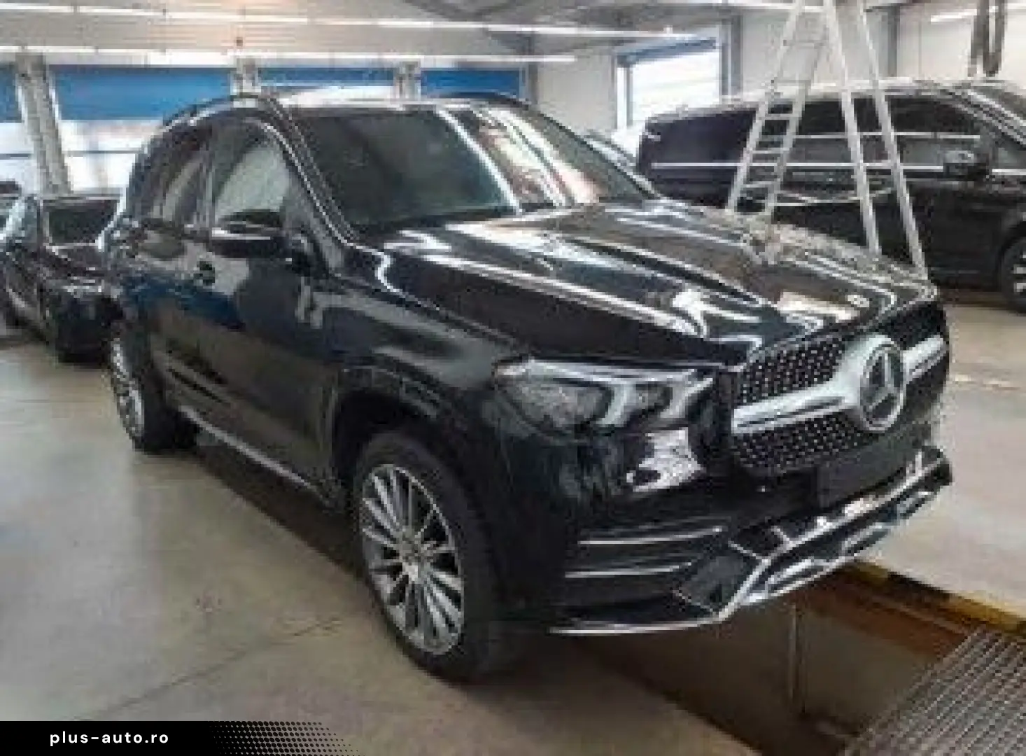 MERCEDES-BENZ GLE 400d 4M AMG Pano AIrM Burm 360
