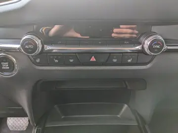 MAZDA CX-30 2.0l (150PS) Selection Design-Paket Matrix