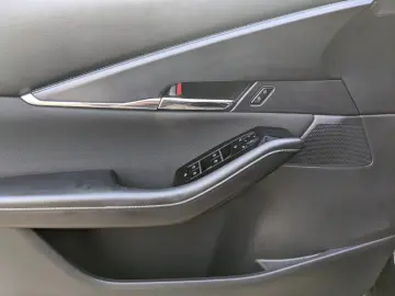 MAZDA CX-30 2.0l (150PS) Selection Design-Paket Matrix