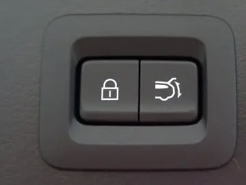 MAZDA CX-30 2.0l Skyactiv-X Homura LED Navi Sitzheizun