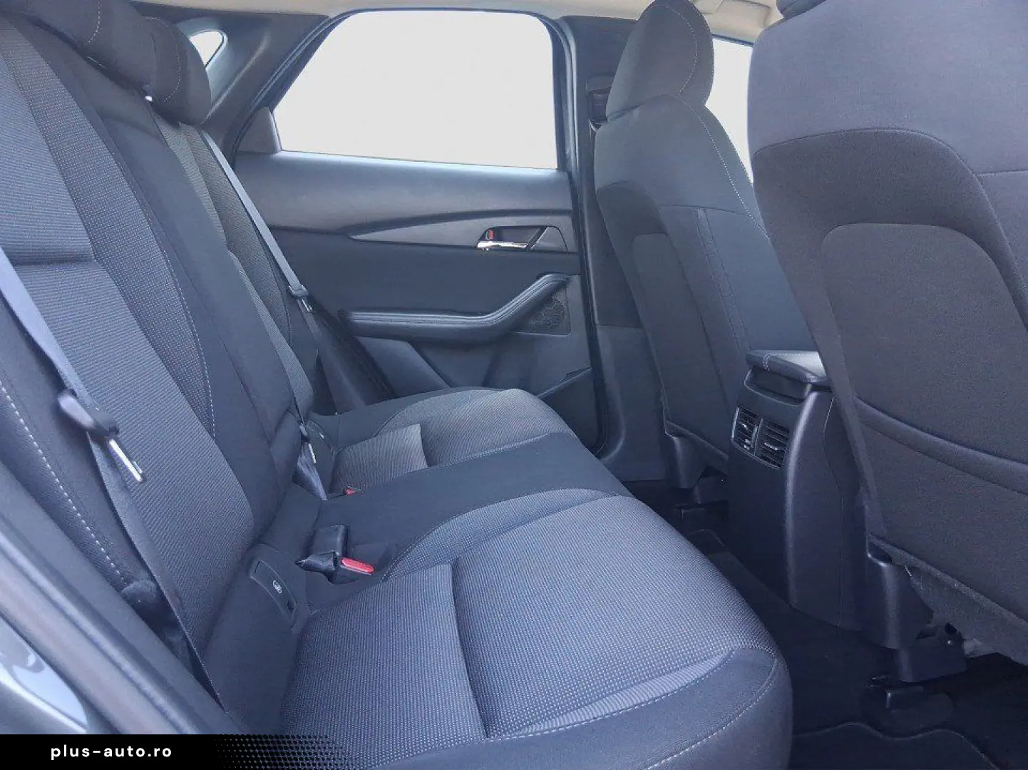 MAZDA CX-30 SELECTION LED NAV KAM TEMP ISOFIX HUD