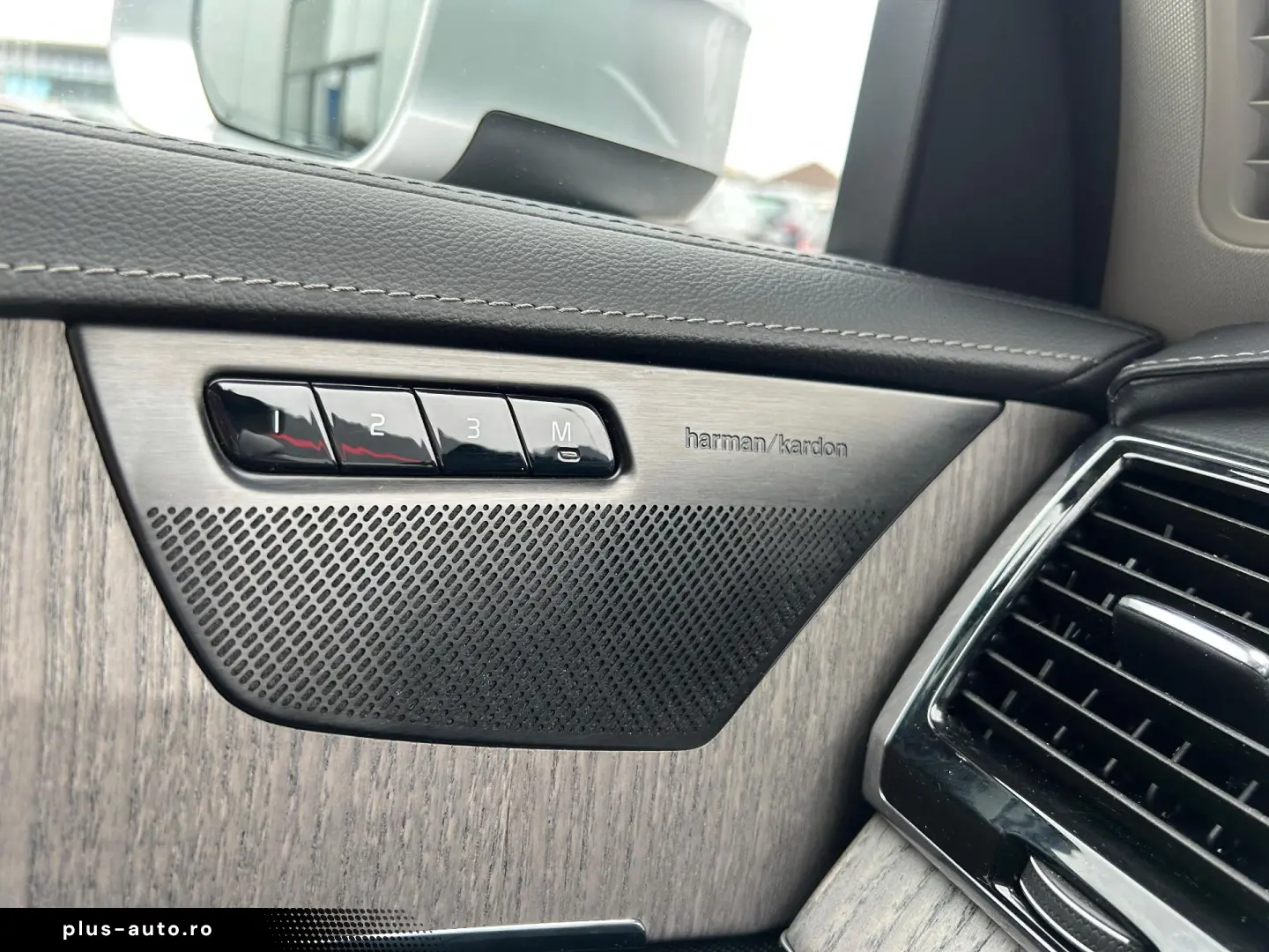 Volvo XC 90 Recharge T8 eAWD Inscription Expression 2021