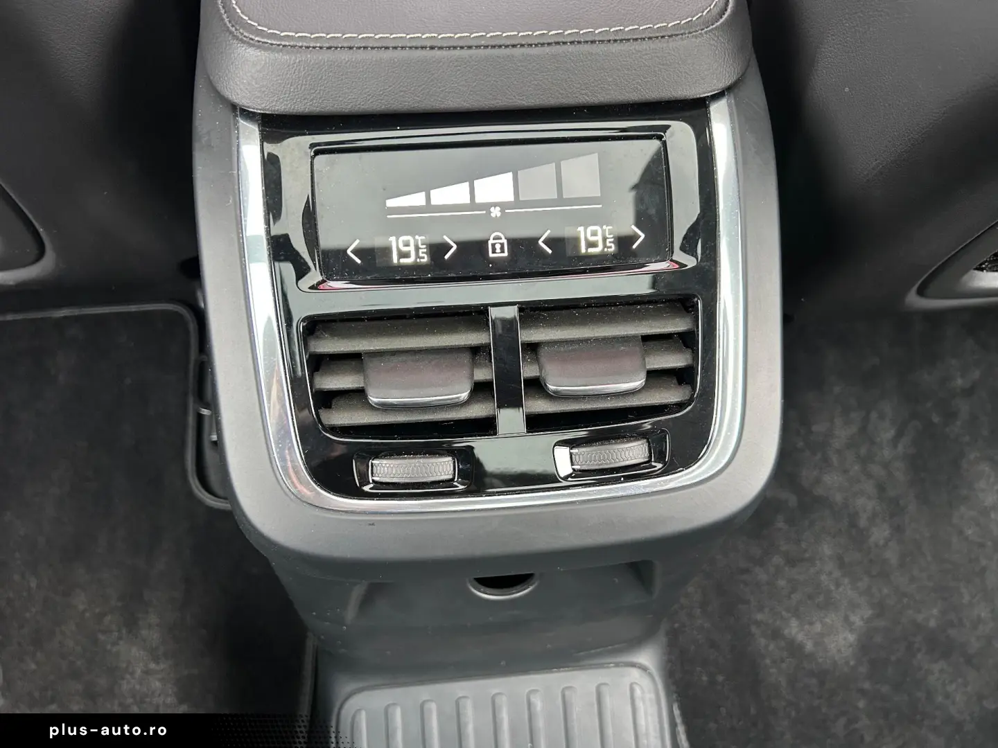 Volvo XC 90 Recharge T8 eAWD Inscription Expression 2021