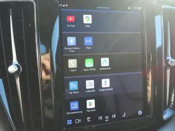 VOLVO XC60 Ultimate B5 AWD Bright 360  FourC AHK StndH